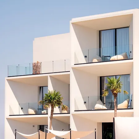 Hotel Nobus & Vlore