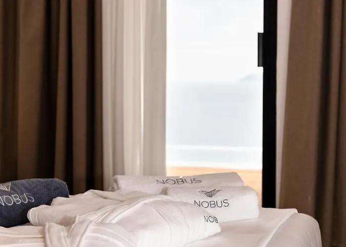 Hotel Nobus & Radhime