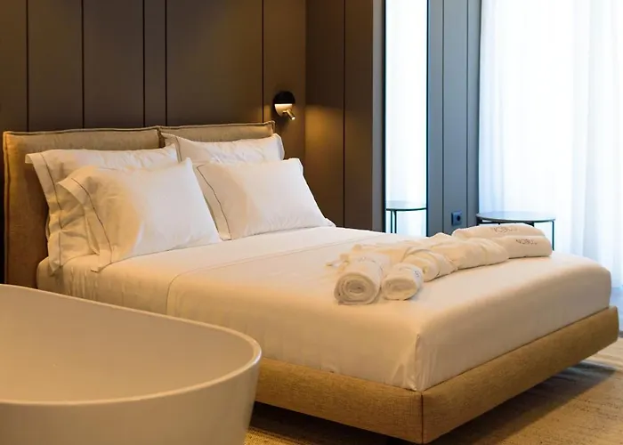 Nobus & Hotel Radhime